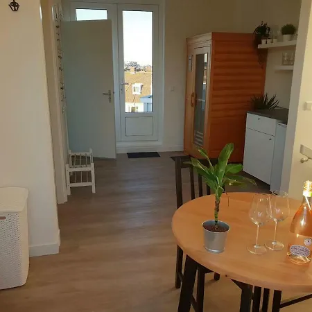 Apartment At The Harbour Free Sauna & Bikes *